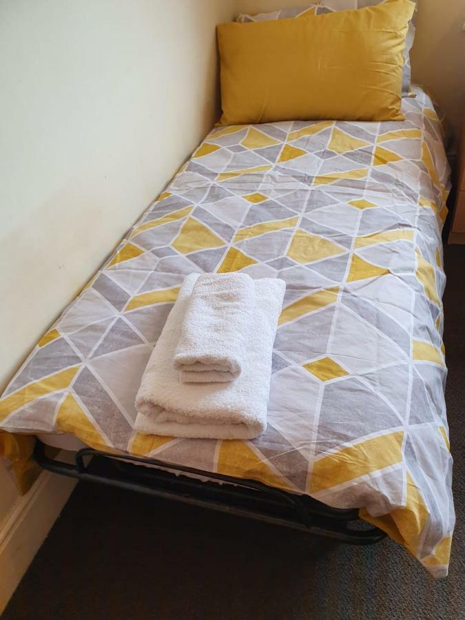Chaps Guesthouse Саутгемптон Экстерьер фото